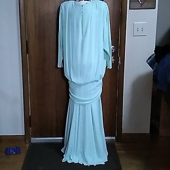 VINTAGE MARLINIQUE Ball Gown!!! - Picture 6 of 12